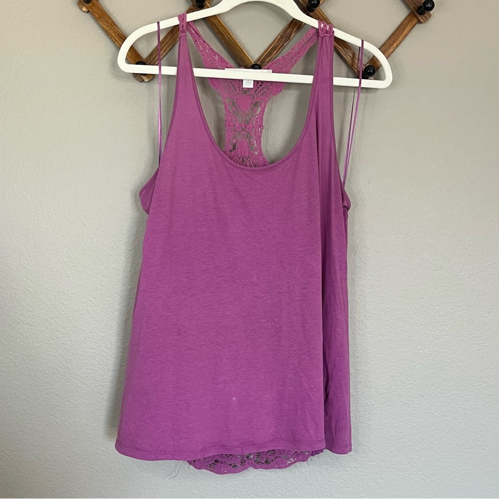 LC Lauren Conrad Racerback Top Lace Detail Size Large